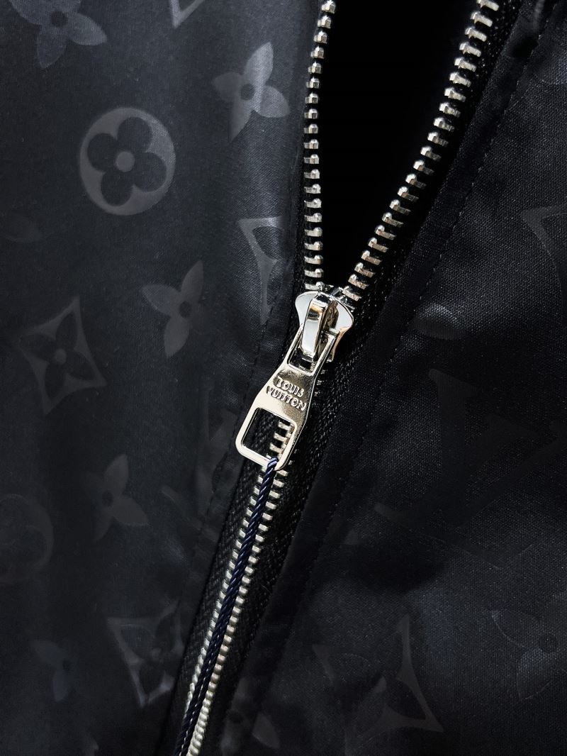 Louis Vuitton Outwear